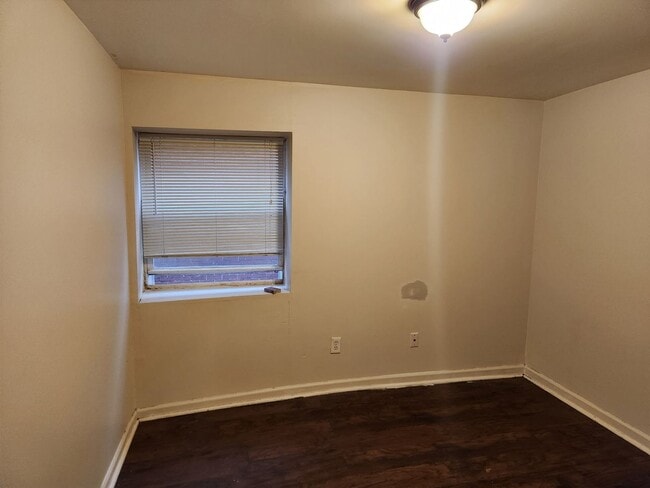 Building Photo - 3728 Winnebago