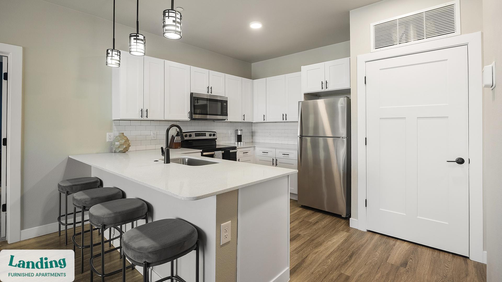 Building Photo - 2445 Estrella Pkwy