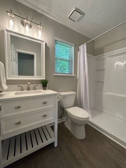 Building Photo - 153 Rebecca Pines Dr