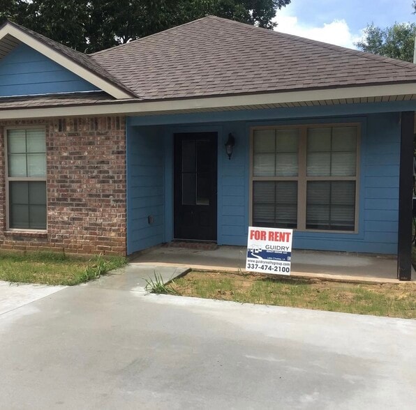 Primary Photo - 1012 Live Oak St