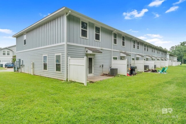 Building Photo - 25806 Pollard Rd