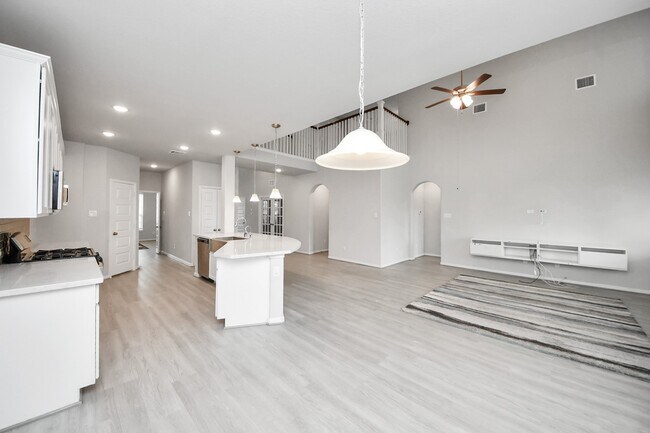 Building Photo - 3102 Trishelle Ct