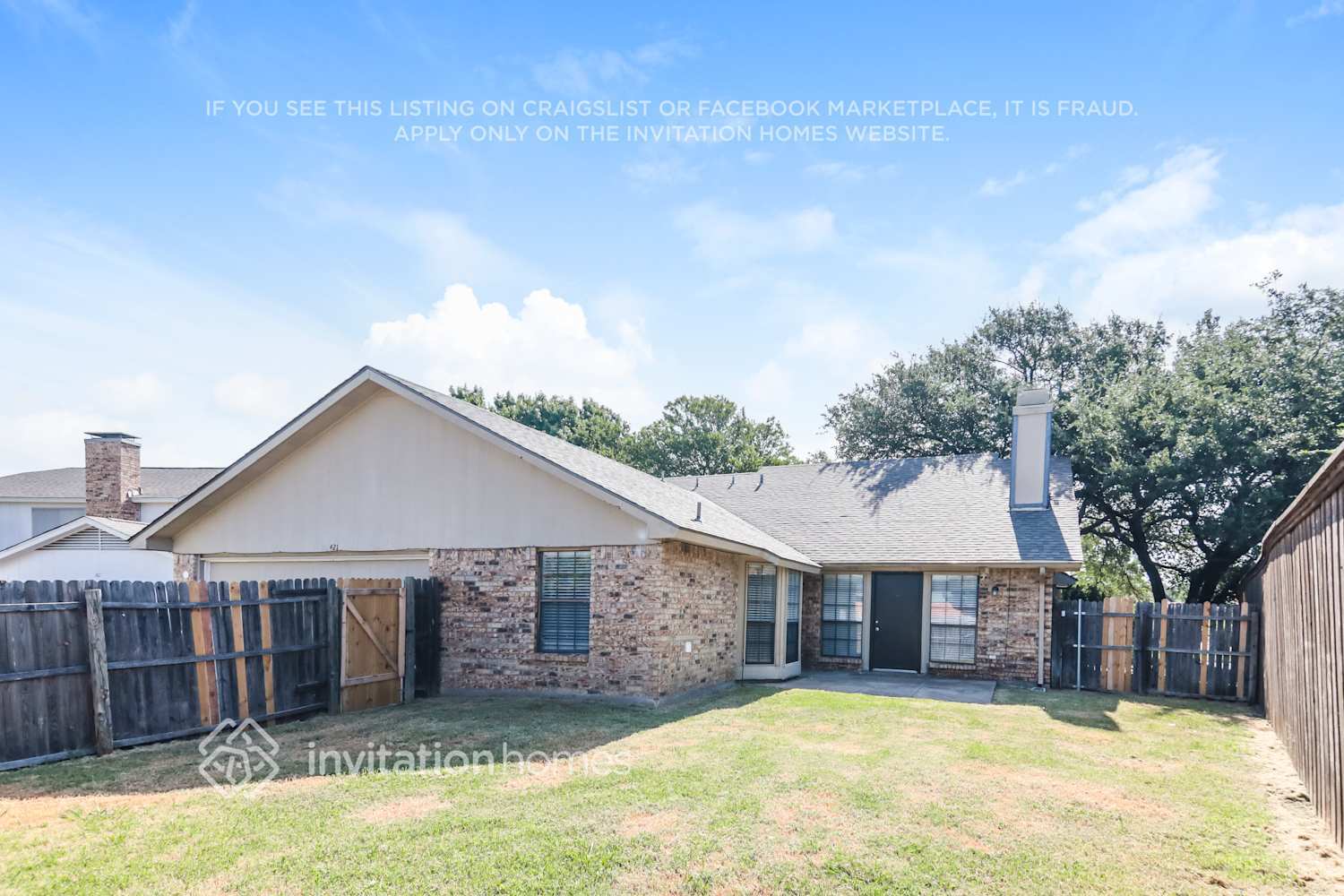 Building Photo - 421 Kingsbridge Dr