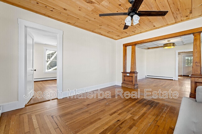 Building Photo - 95-97 Ashland St