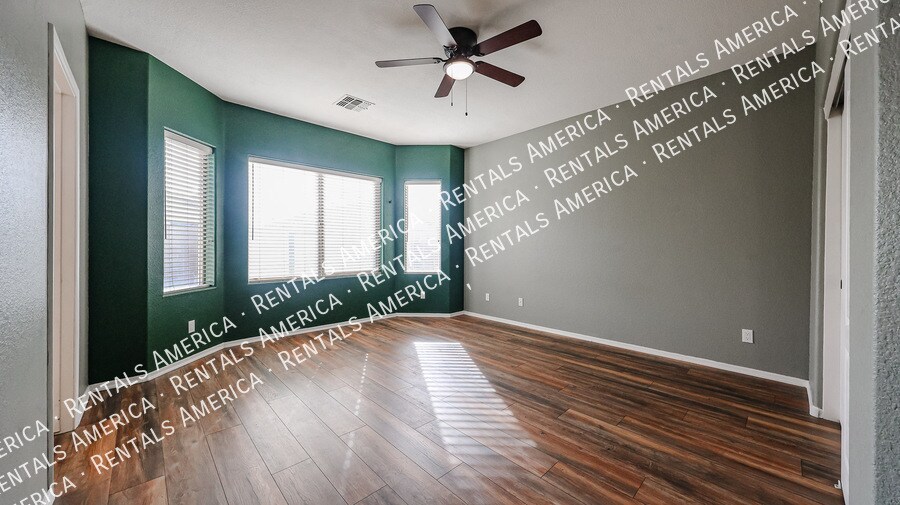 Building Photo - 11555 W Kinderman Dr