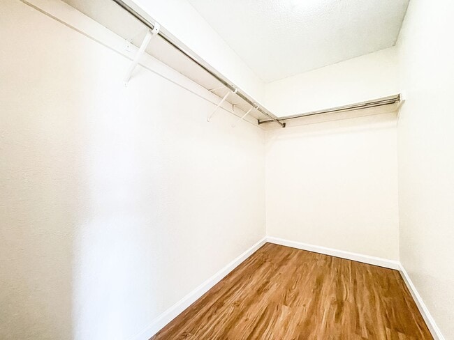 Building Photo - 3/2 with Garage! Wailuna in Aiea!