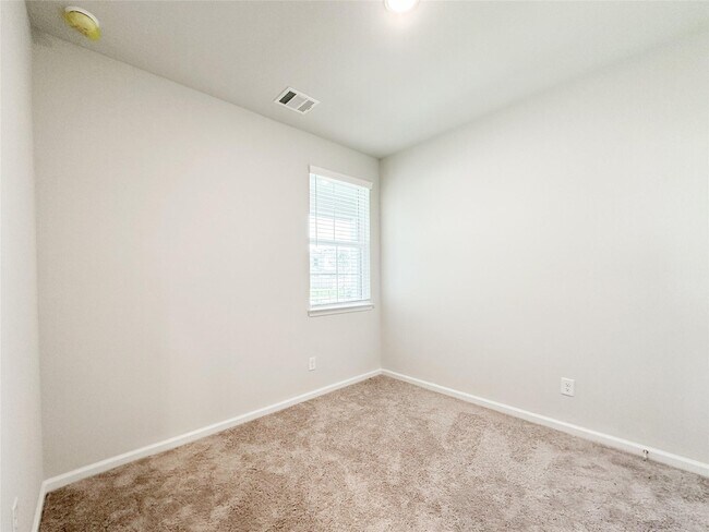 Building Photo - 52 Valiant Ridge Trail