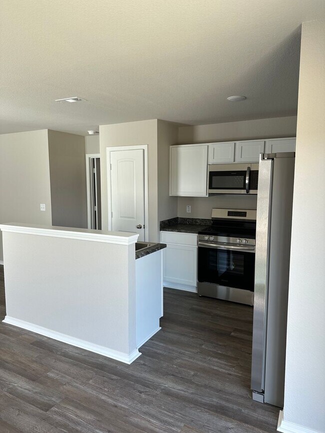 Building Photo - Stylish 3-Bed, 2-Bath Home in North Little Rock