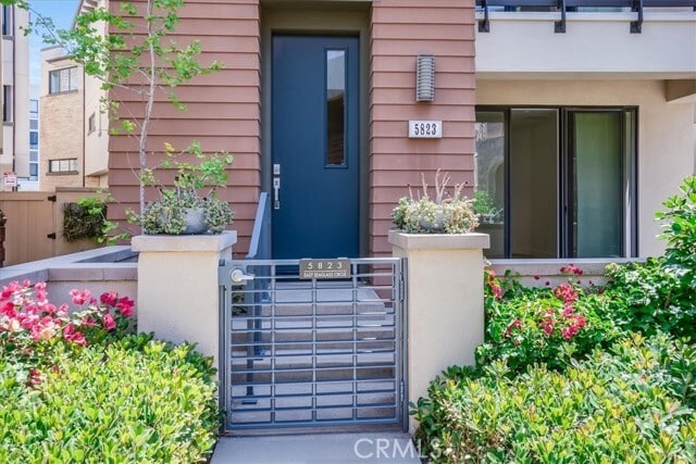 Building Photo - 5823 E Seaglass Cir