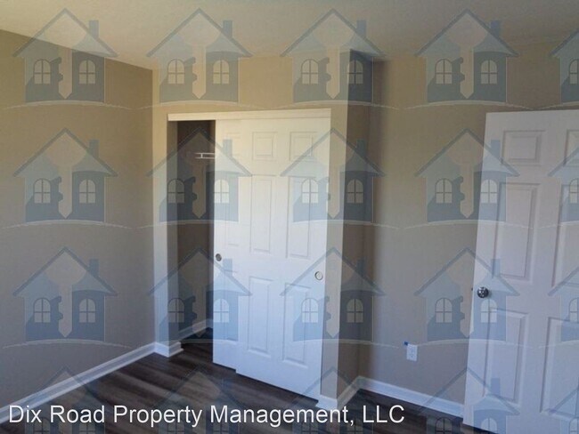 Building Photo - 4 br, 2.5 bath House - 802 Prescot Circle,