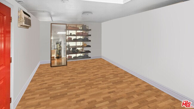 Building Photo - 1121 N Curson Ave