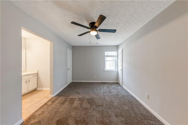 Building Photo - 776 Crestside Ct