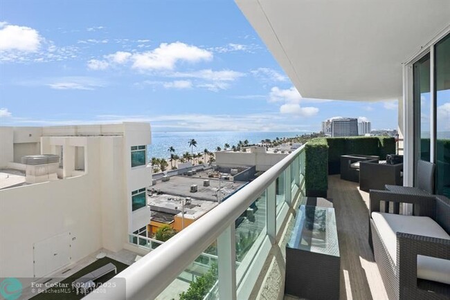 Building Photo - 101 S Fort Lauderdale Beach Blvd