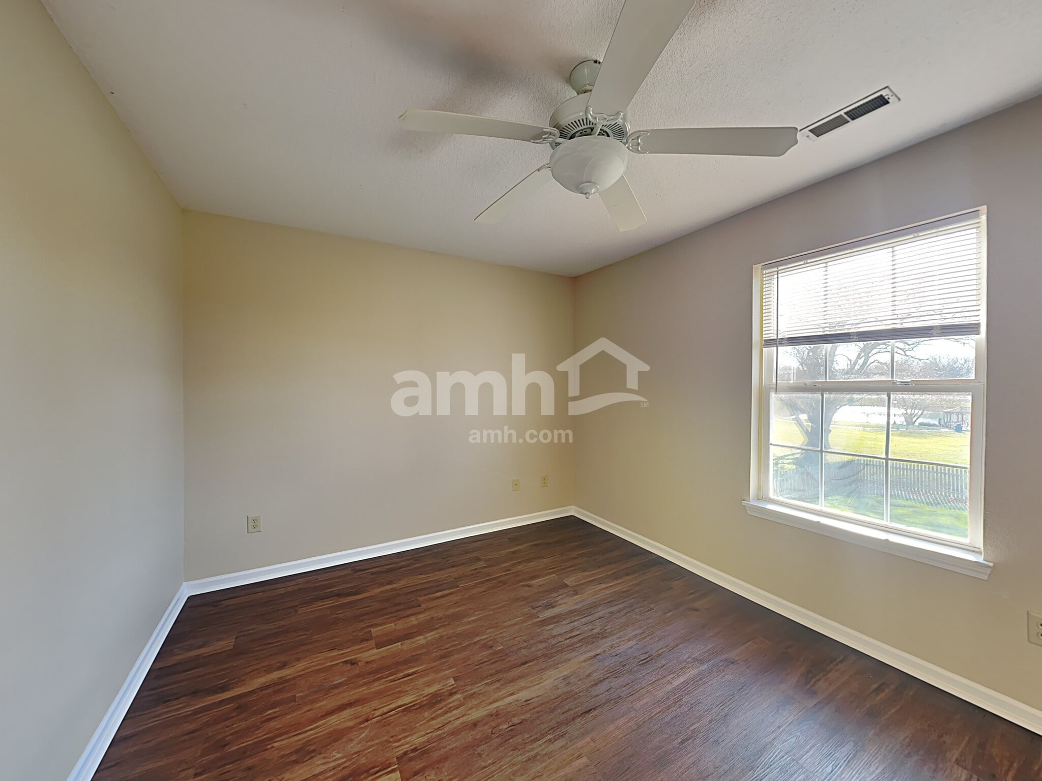 Building Photo - 19195 Pathway Point