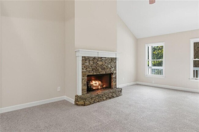 Building Photo - 2753 Allyn Way NW