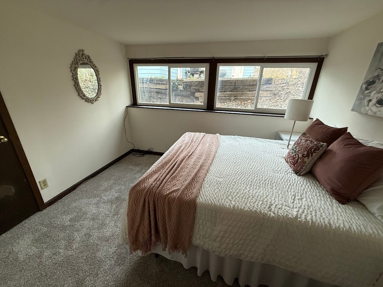 Building Photo - 805 Brandie Rd