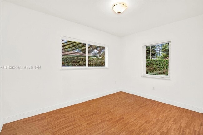Building Photo - 6890 SW 51st St
