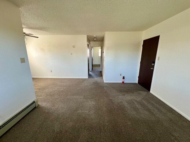 Building Photo - Two Bedroom with Garage Ready Now