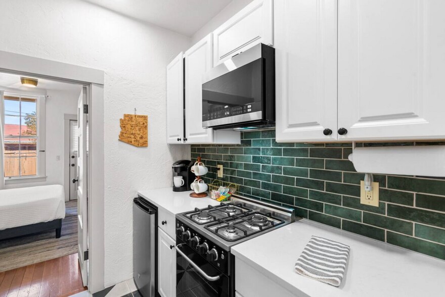 Building Photo - 311 N 3rd Ave