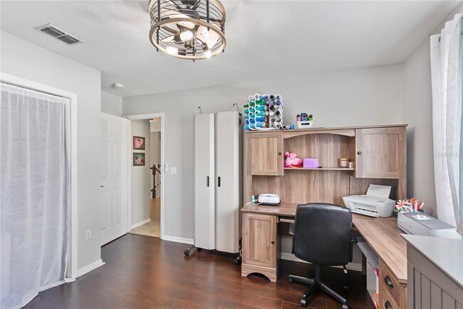 Building Photo - 4123 Harbor Lake Dr