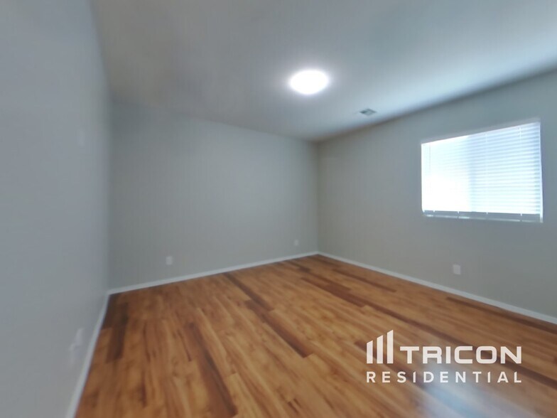 Building Photo - 28371 N Cactus Flower Cir