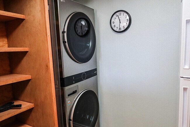 Building Photo - 2401 Gulf Blvd