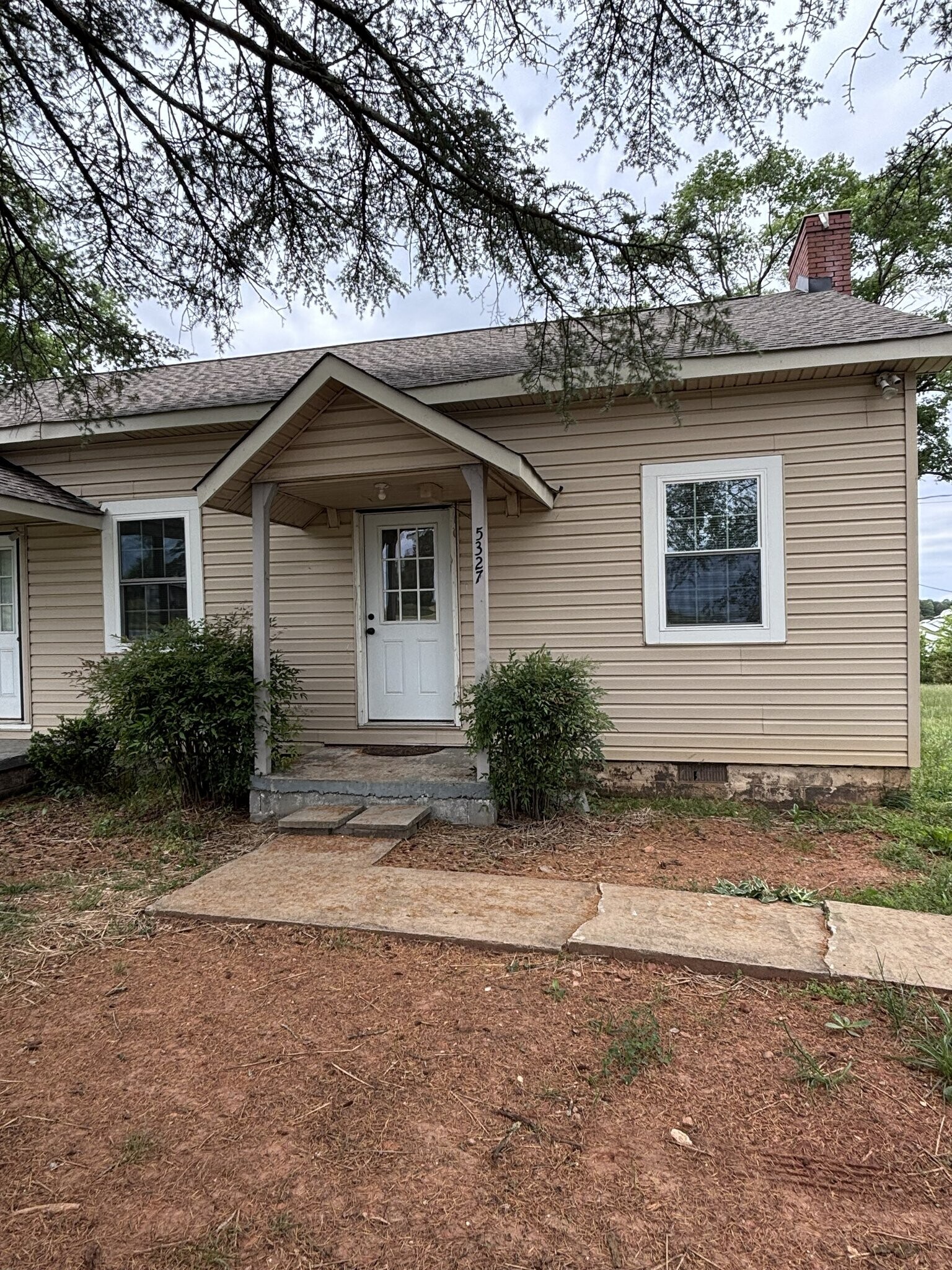Building Photo - 5327 NC-16