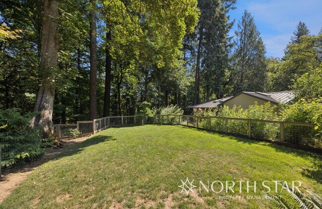 Building Photo - Charming Home in Coveted First Addition Ne...