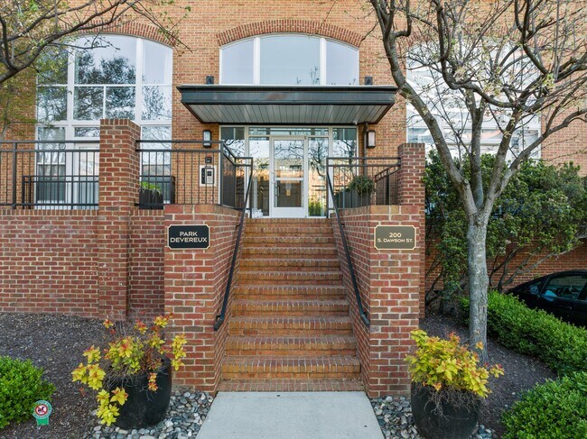 Building Photo - 200 S Dawson St