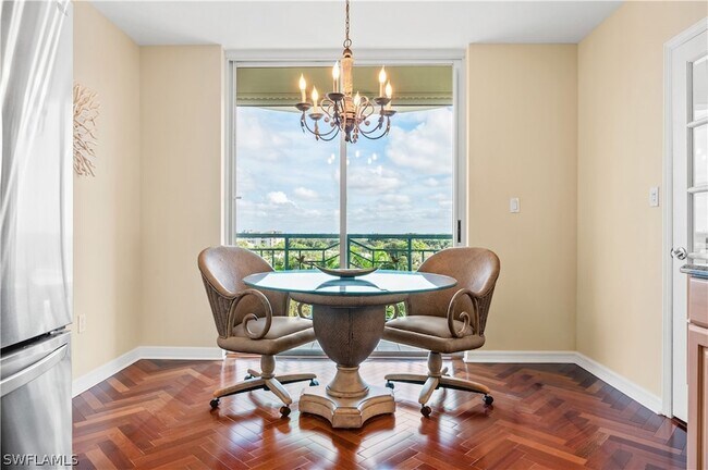 Building Photo - 7515 Pelican Bay Blvd