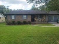 Building Photo - 1703 NW Morningside Dr