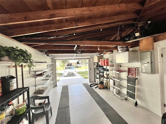 Building Photo - 4640 Taray Ln