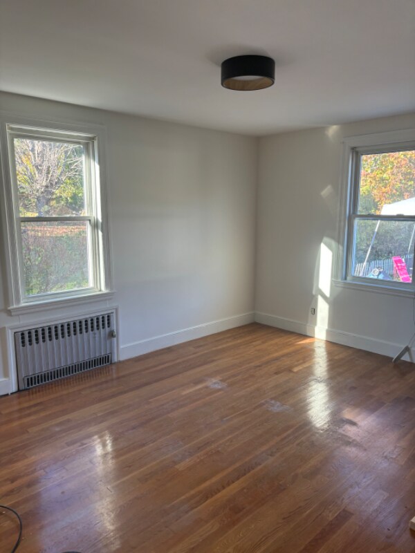 Building Photo - 1308 Pleasant St
