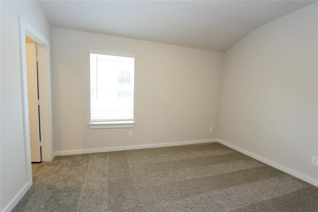 Building Photo - 1480 Waggoner Rnch Trl