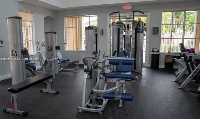 Building Photo - 12281 SW 121st Terrace