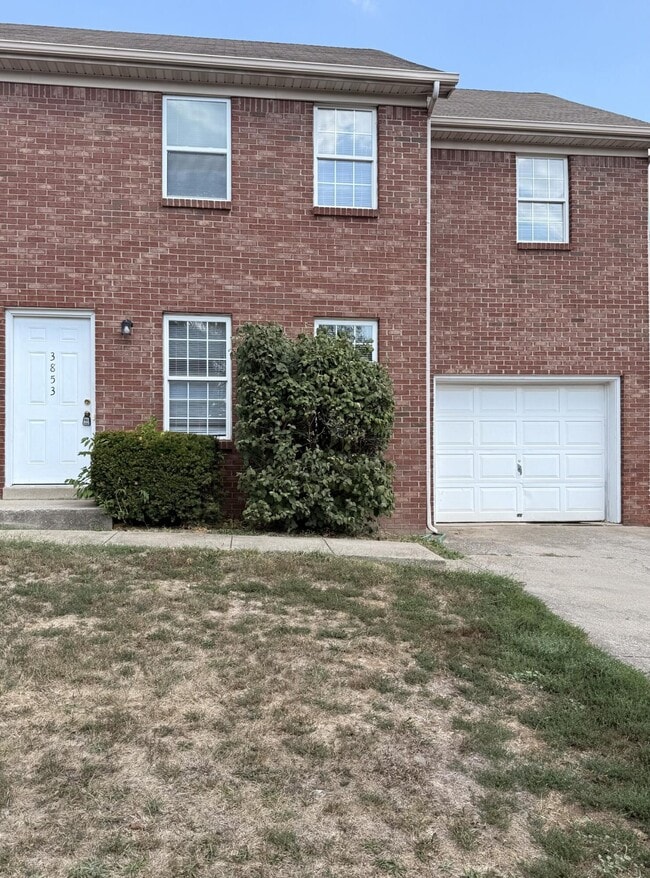 Primary Photo - 3853 Sugar Creek Dr