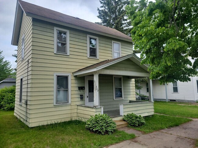 Building Photo - 322 N 2nd Ave