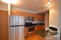 Building Photo - 4180 N Marine Dr