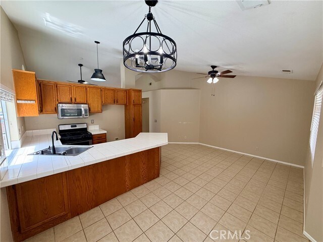 Building Photo - 24558 Camino Mirabella