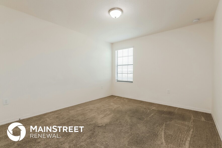 Building Photo - 2419 Caspian Dr