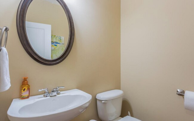Building Photo - Gorgeous 4 bedroom home in Durham minutes from shopping and entertainment!