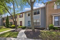 Building Photo - 838 Kings Croft Dr
