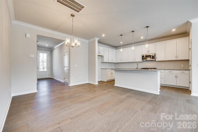 Building Photo - 229 Brks Spgs Dr