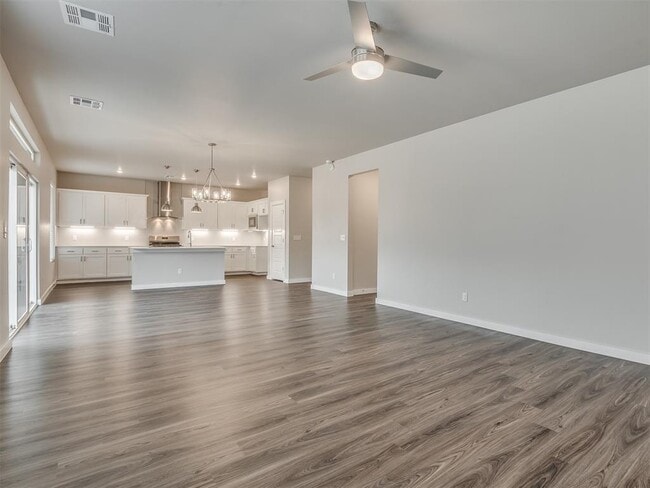 Building Photo - 520 NW 176th Terrace