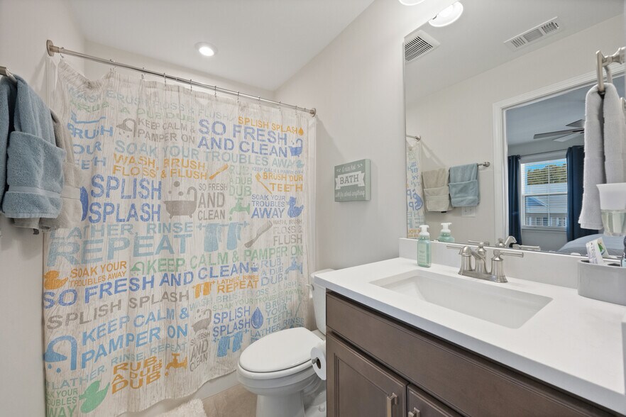 Building Photo - 268 Heron Creek Dr