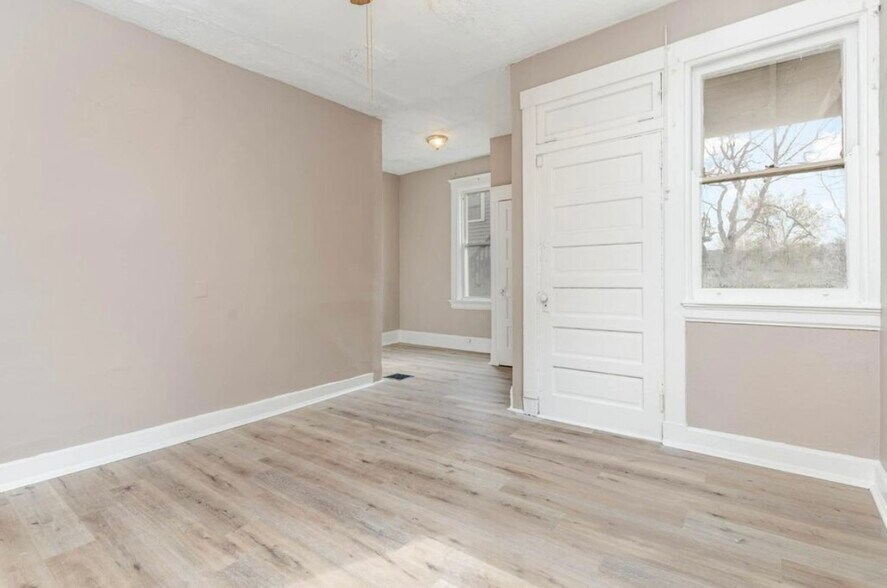 Building Photo - 2314 Highland Ave