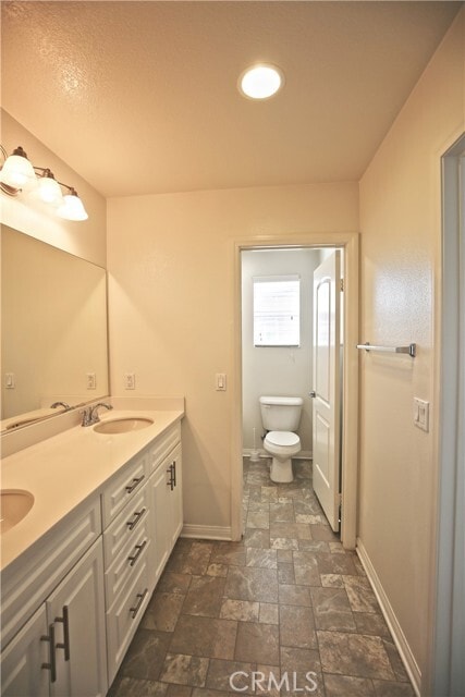 Building Photo - 683 Huron Pl