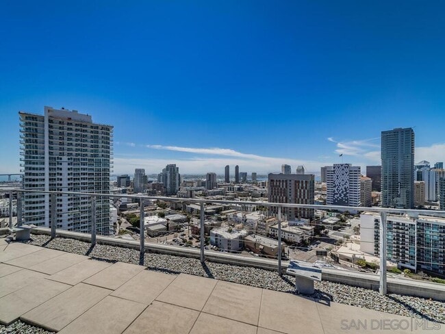 Roof Deck View - 1080 Park Blvd