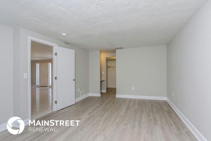 Building Photo - 2175 Gentian Rd