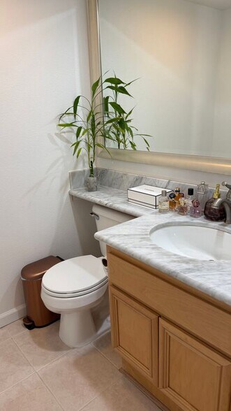 Building Photo - 8382 E Truckee Way